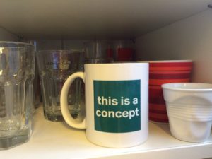 Bold Tasse Schrank concept