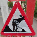 Baustellen verzieren oder Schilder jagen